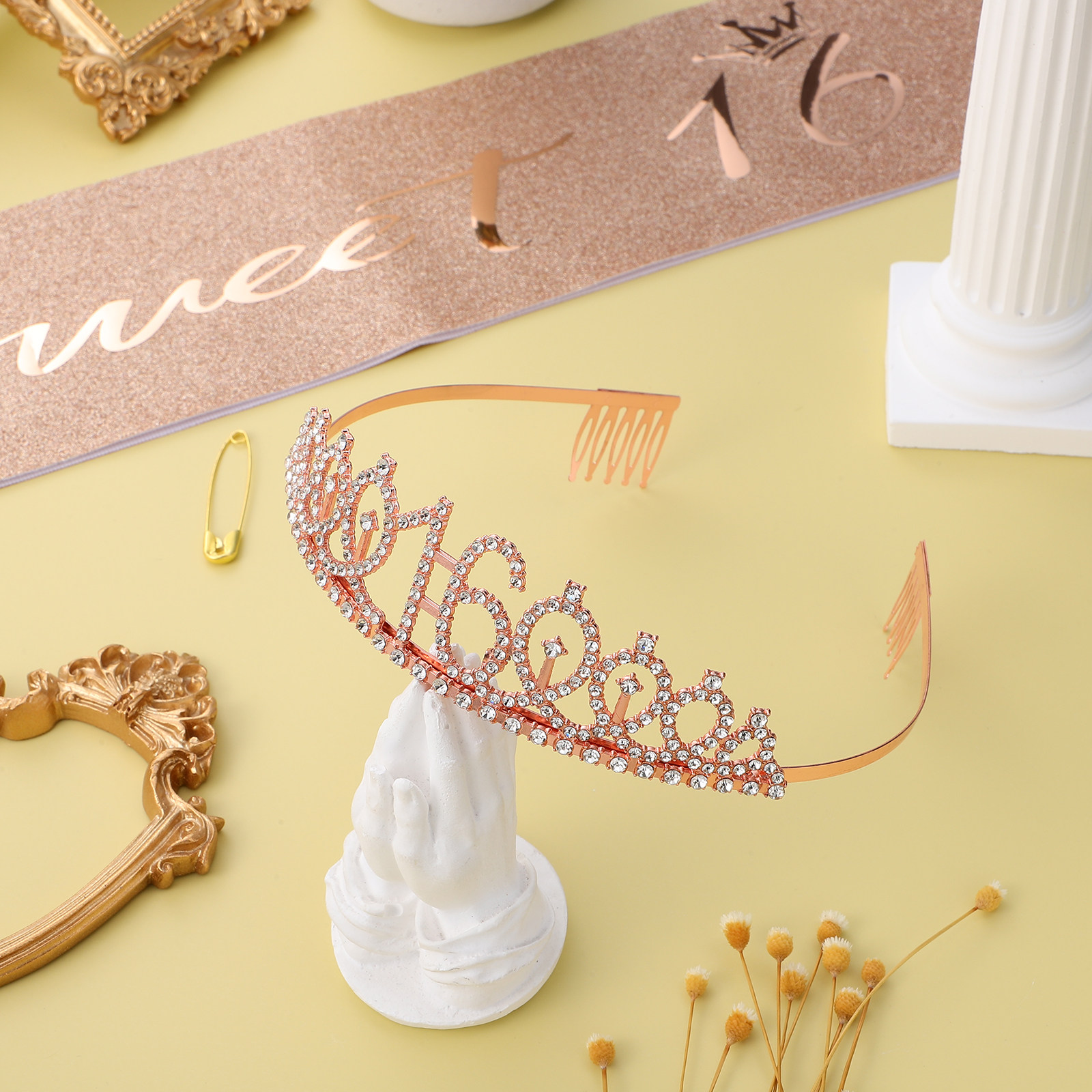 1Set Glittering Birthday Tiara - đánh giá và giá Birthday Sash Glitter
